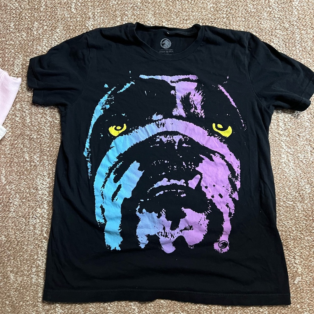Cool design Bull Dog shirt